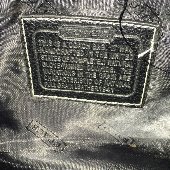 Coach bag! - Picture 3 of 4